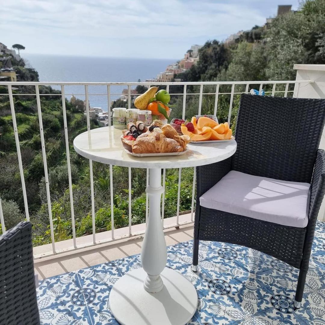 Il Canneto Positano Luaran gambar